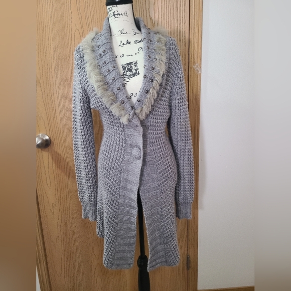 Sioni Long Studded Wool Blend Rabbit Fur Trim Cozy Knit Cardigan Sweater - Picture 1 of 5